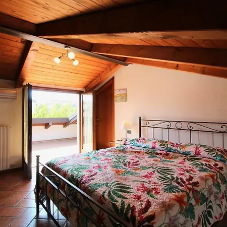 Il Rustico Sul Lago Apartamento